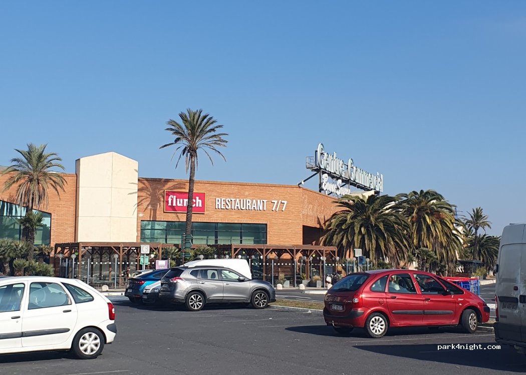 (11100) Narbonne - Avenue de Gruissan — foto