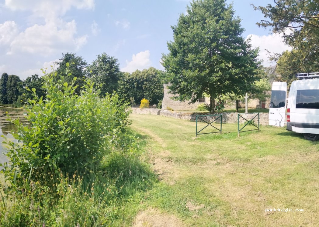 (35190) Longaulnay - 5 D70 — foto 3