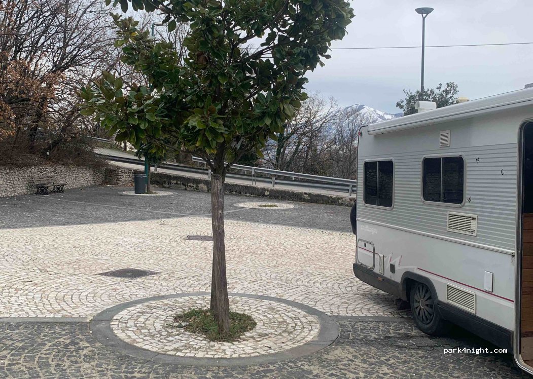 (83048) Montella - 145 Via Verteglia — foto