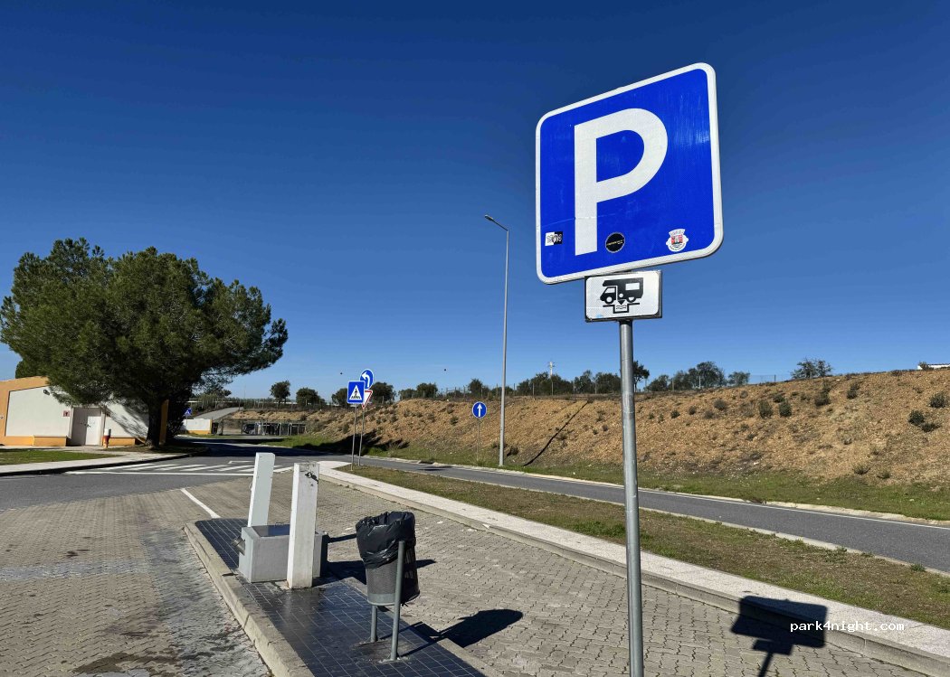 (7700-999) Aldeia dos Fernandes - E1 — foto 4