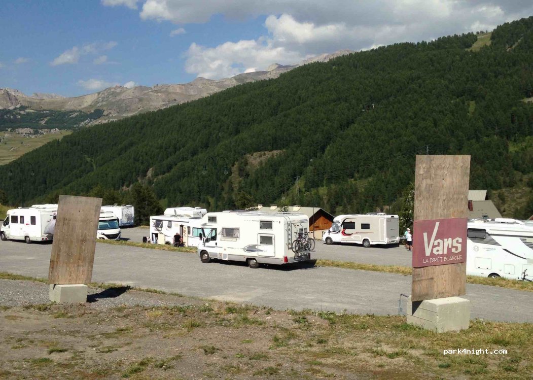 (05560) Vars - Allée Trub Charles — foto