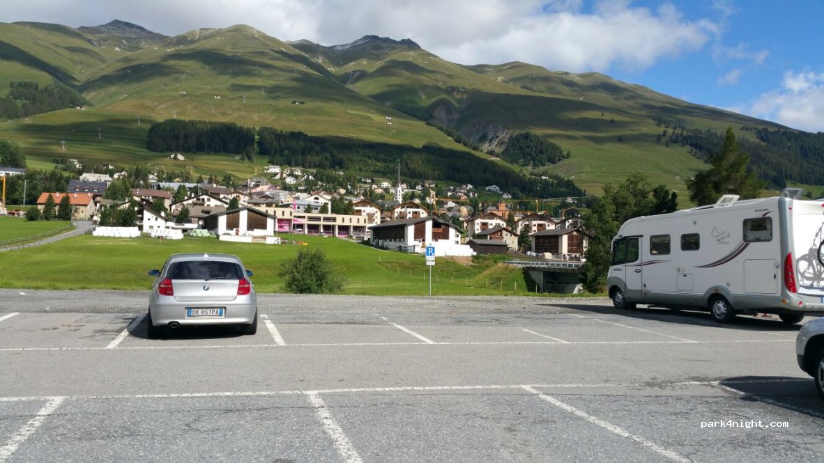 (7524) Zuoz - 77A Dorta — foto