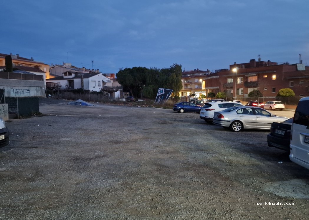 (08783) Masquefa - 15 Carrer Santa Clara — foto