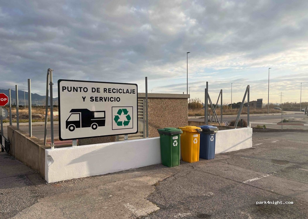 (12003) Castellón de la Plana - 8 Calle José María Guinot Galán — foto 3