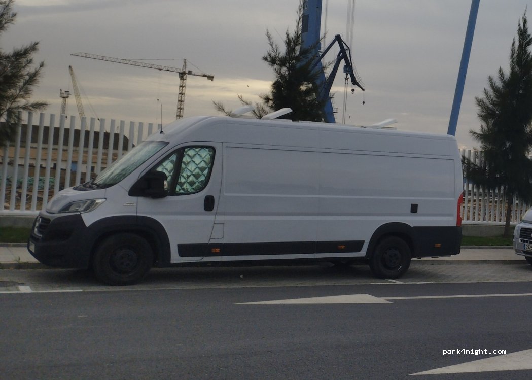 (21002) Huelva - 48 Avenida de Enlace — foto 4