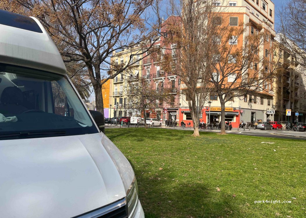 (46006) Valencia - C. de les Filipines — foto 2