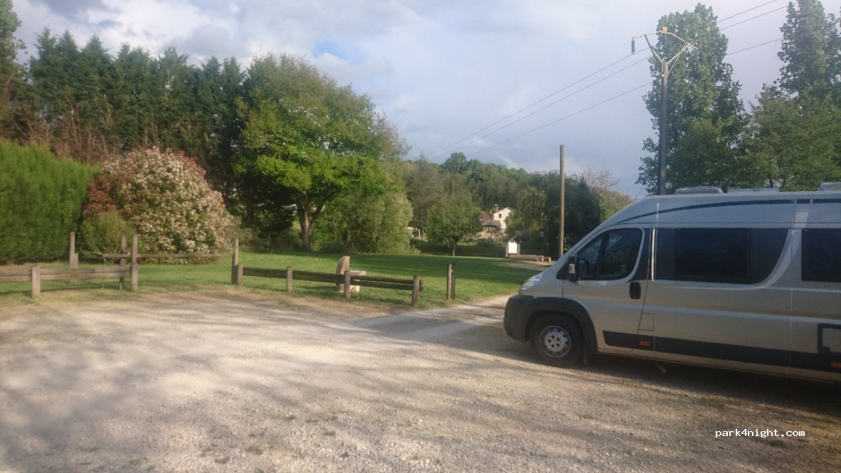 (24800) Corgnac-sur-l'Isle - Le Grand Pré — foto