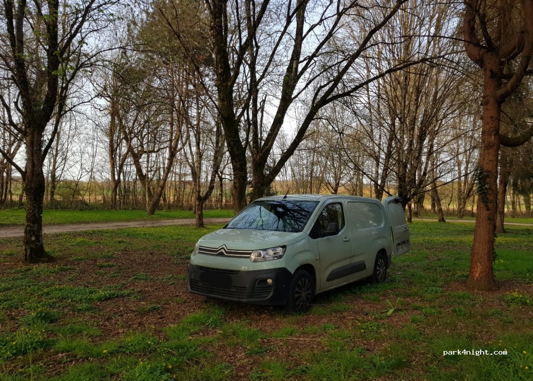 (16380) Feuillade -  D4 — foto
