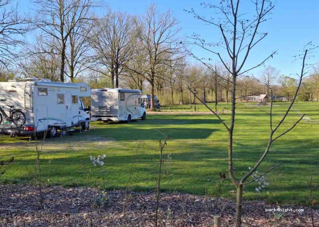 Camping Vakantiepark De Twee Bruggen — foto 2