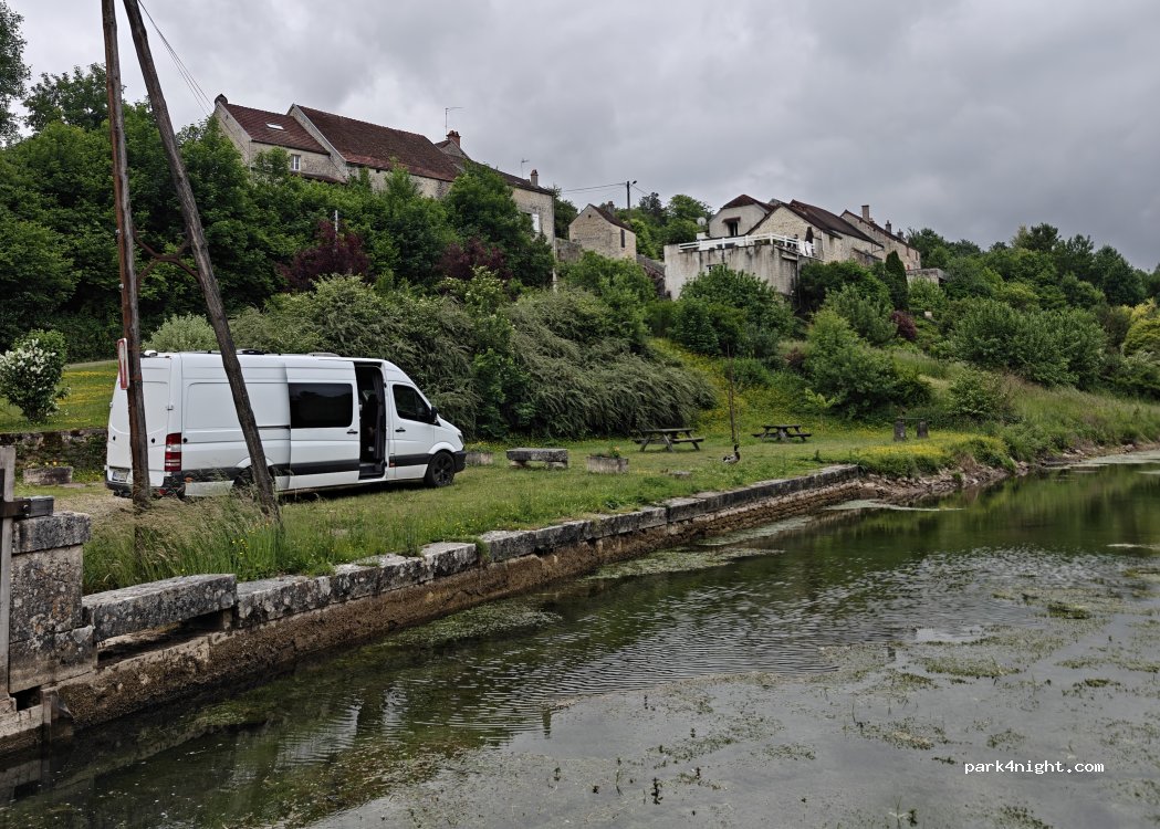 (21290) Gurgy-le-Château - 1 Rue de la Charme — foto 2