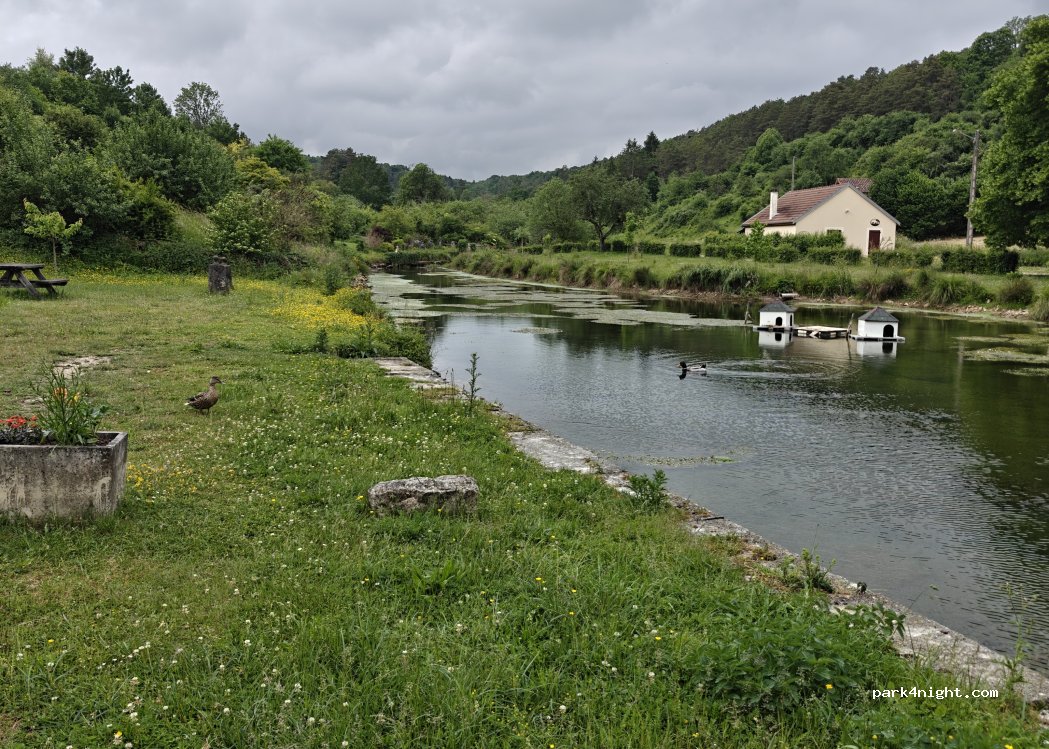 (21290) Gurgy-le-Château - 1 Rue de la Charme — foto 3