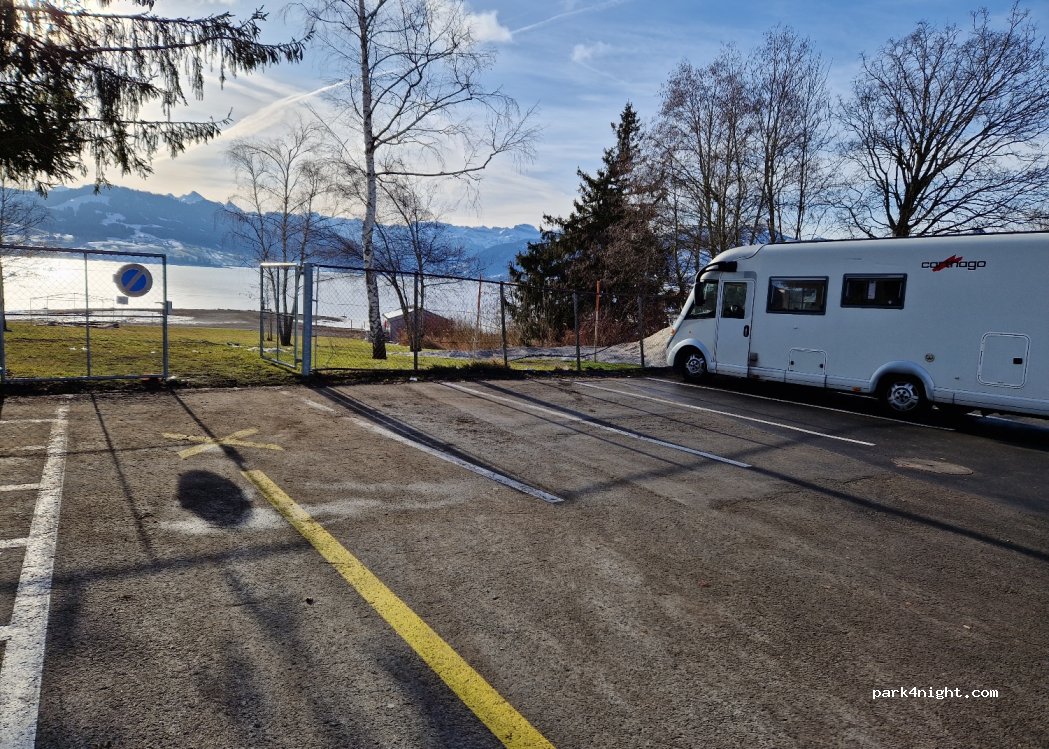 (8847) Einsiedeln - Staumauerstrasse — foto