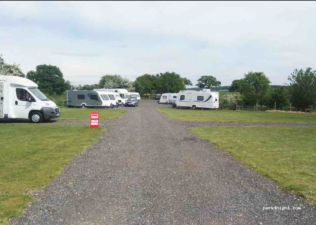 CREETING CARAVAN AND CAMPING — foto