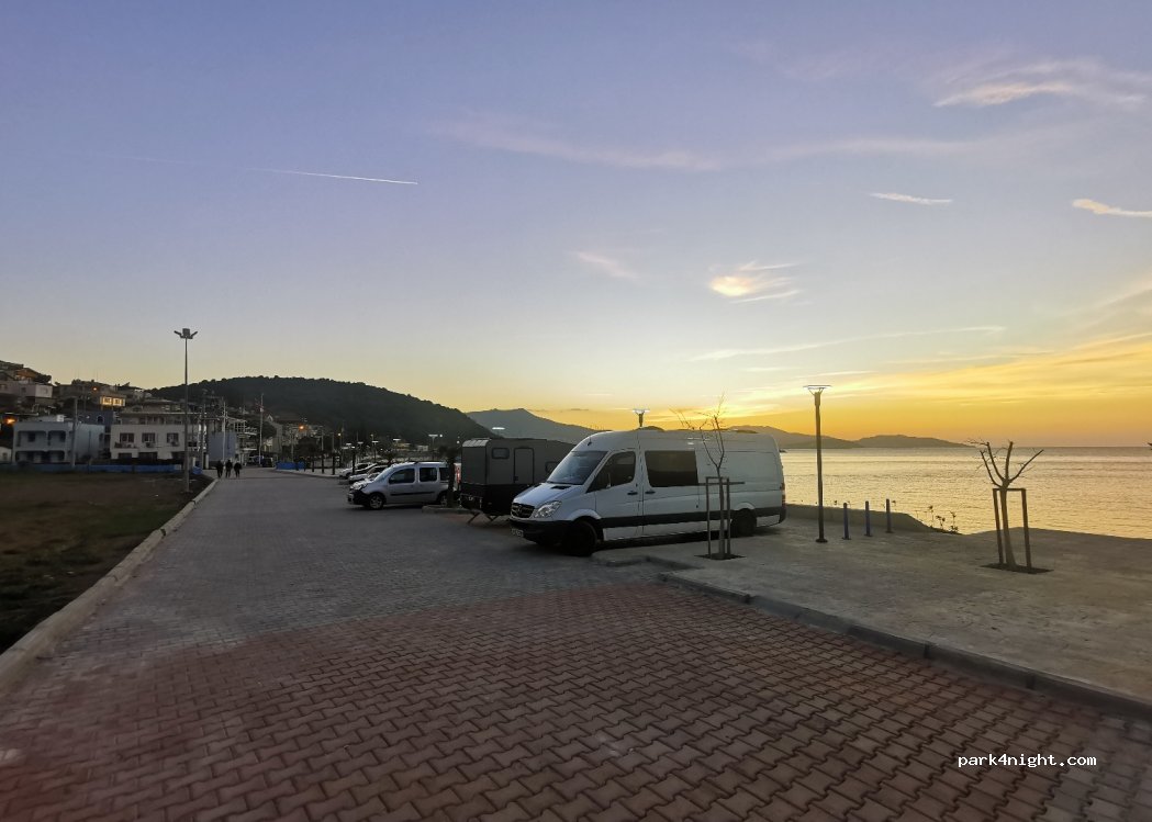 (35800) Aliağa - 7 Gül Sokak — foto