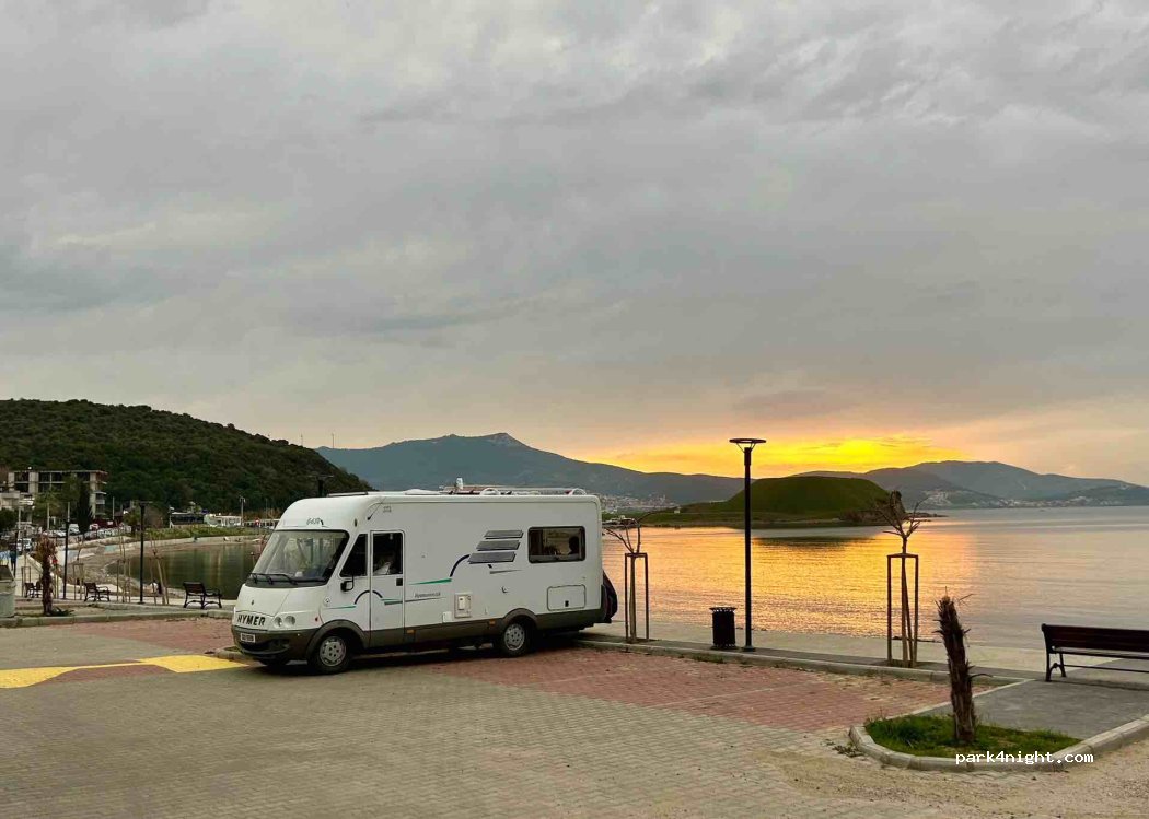 (35800) Aliağa - 7 Gül Sokak — foto 3