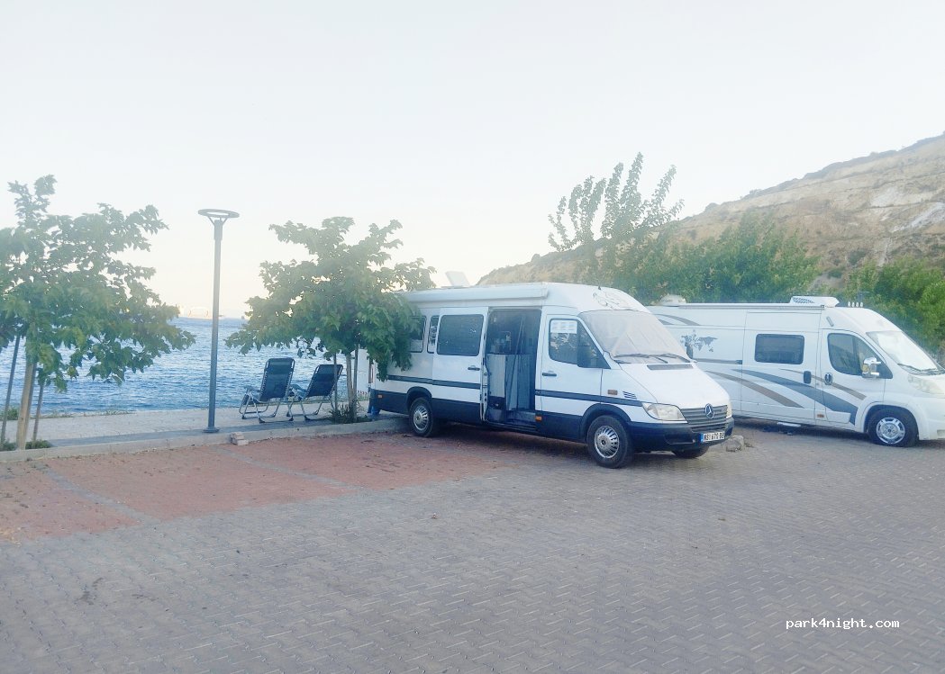 (35800) Aliağa - 7 Gül Sokak — foto 5