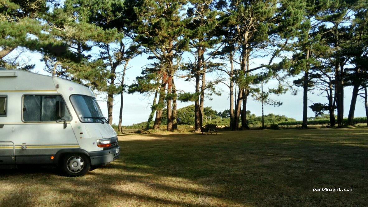 (29120) Plomeur - 133 Ménez Stang — foto 3