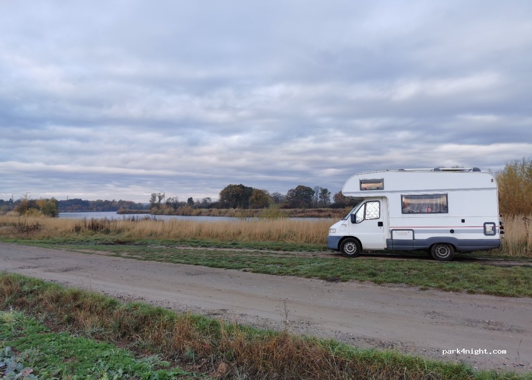 (281 23) Starý Kolín - — foto 2