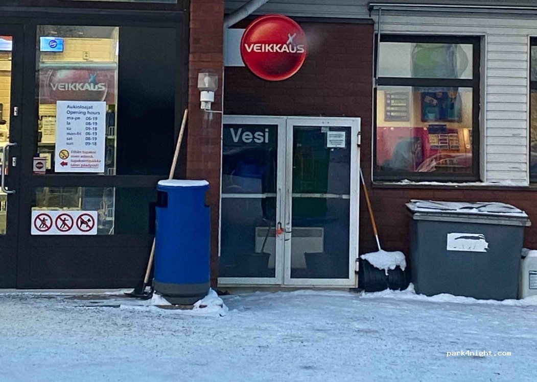 NESTE Rovaniemi Erottaja — foto