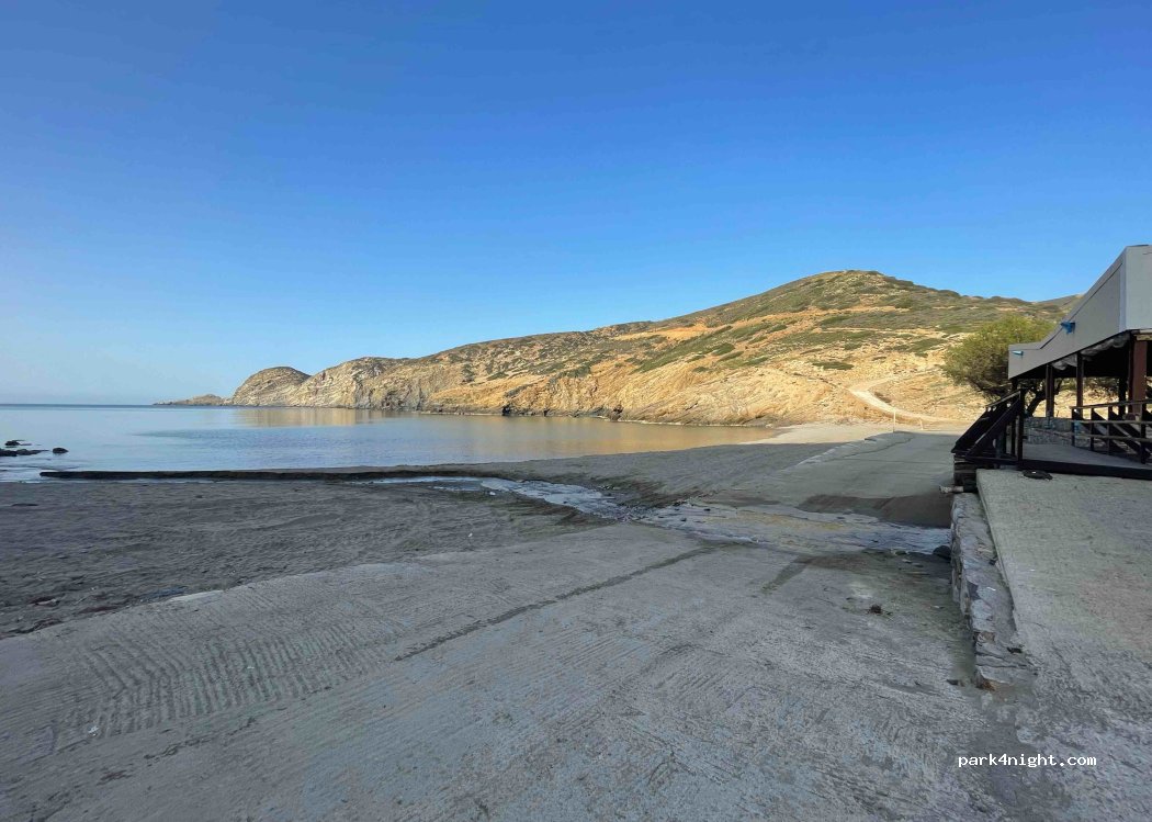 (740 57) Geropotamos - — foto
