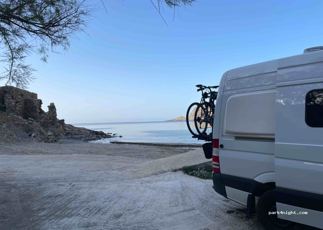 (740 57) Geropotamos - — foto 3