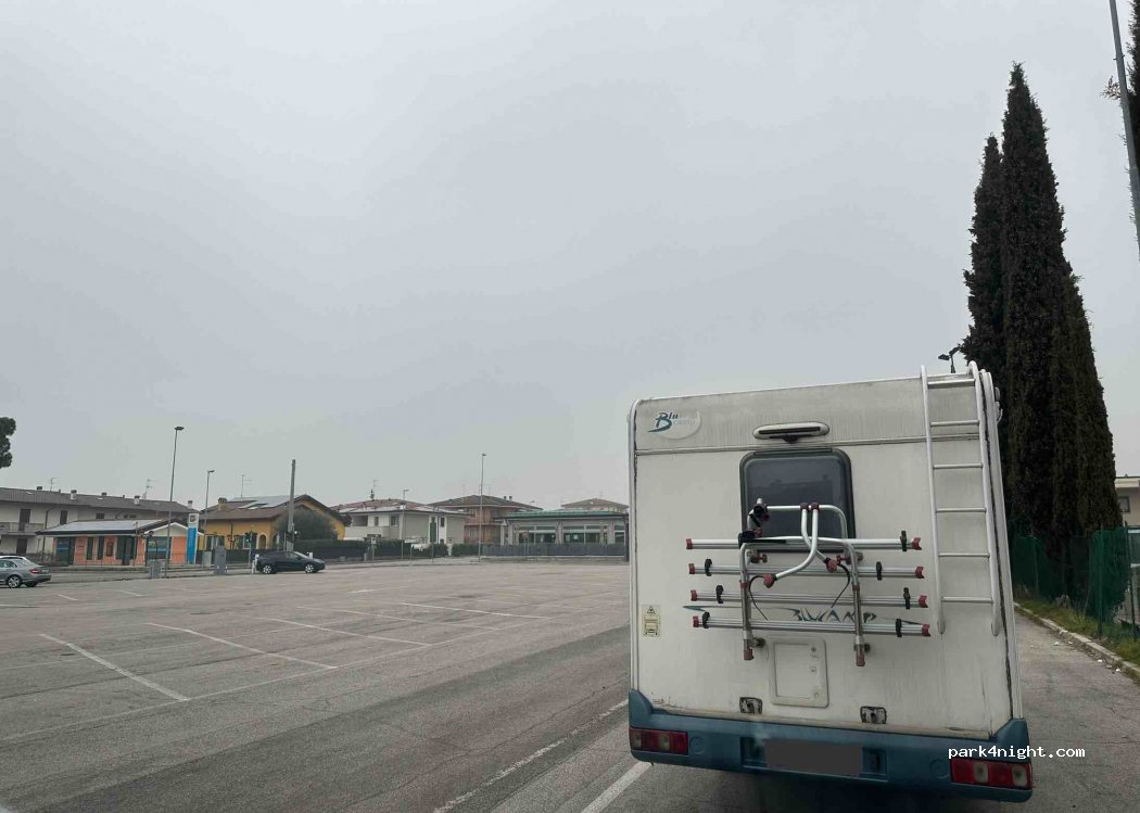 (37026) Settimo - 2 Via Antonio Vivaldi — foto