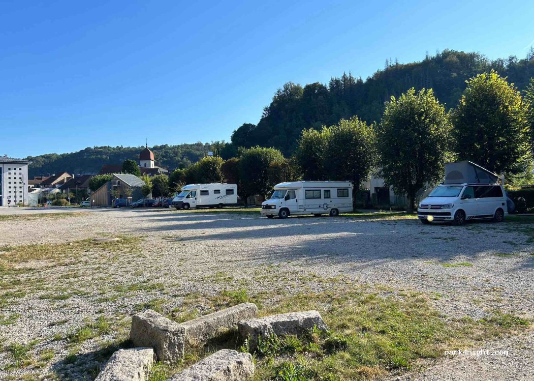 (39260) Moirans-en-Montagne - 6 Avenue de Saint-Claude — foto