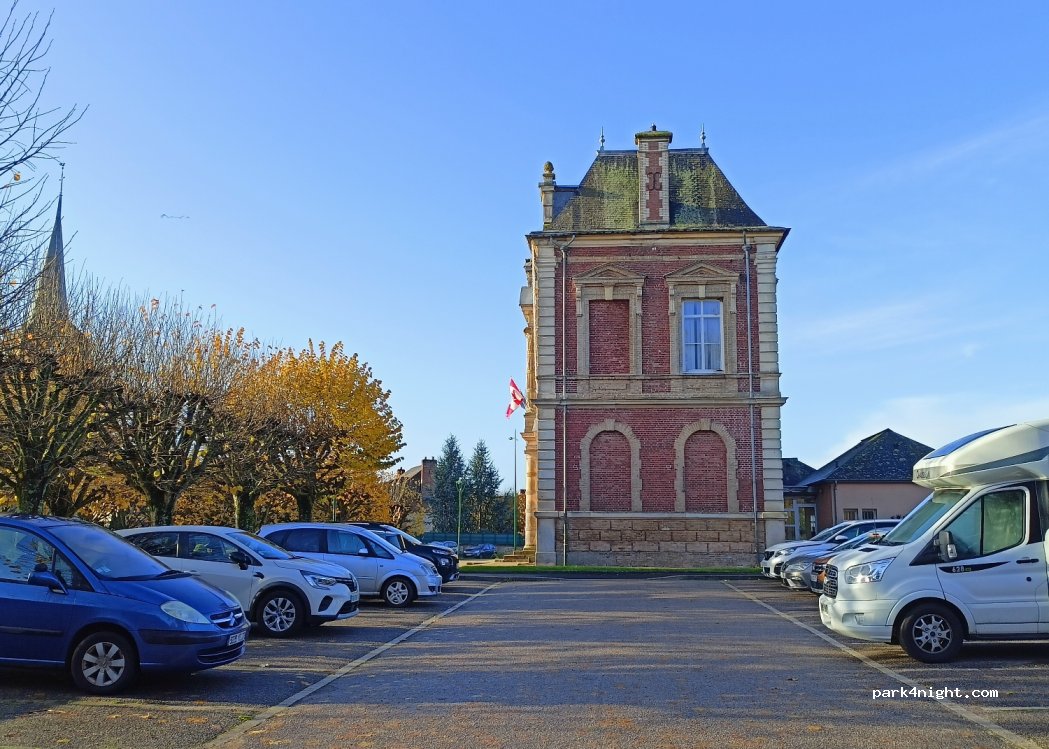 (27520) Bourgtheroulde-Infreville - 60 Rue de Thuit Hébert — foto 2