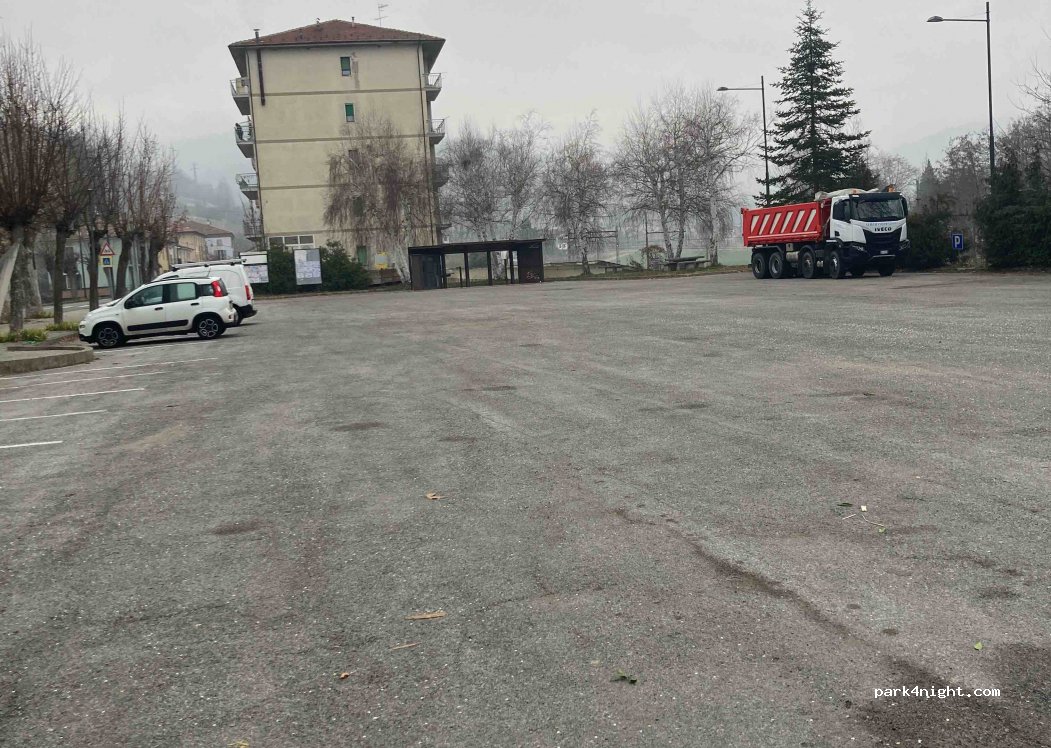 (12070) Sale delle Langhe - 31 Via Roma — foto