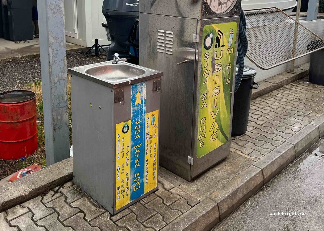 (85343) Bijela - E65 — foto