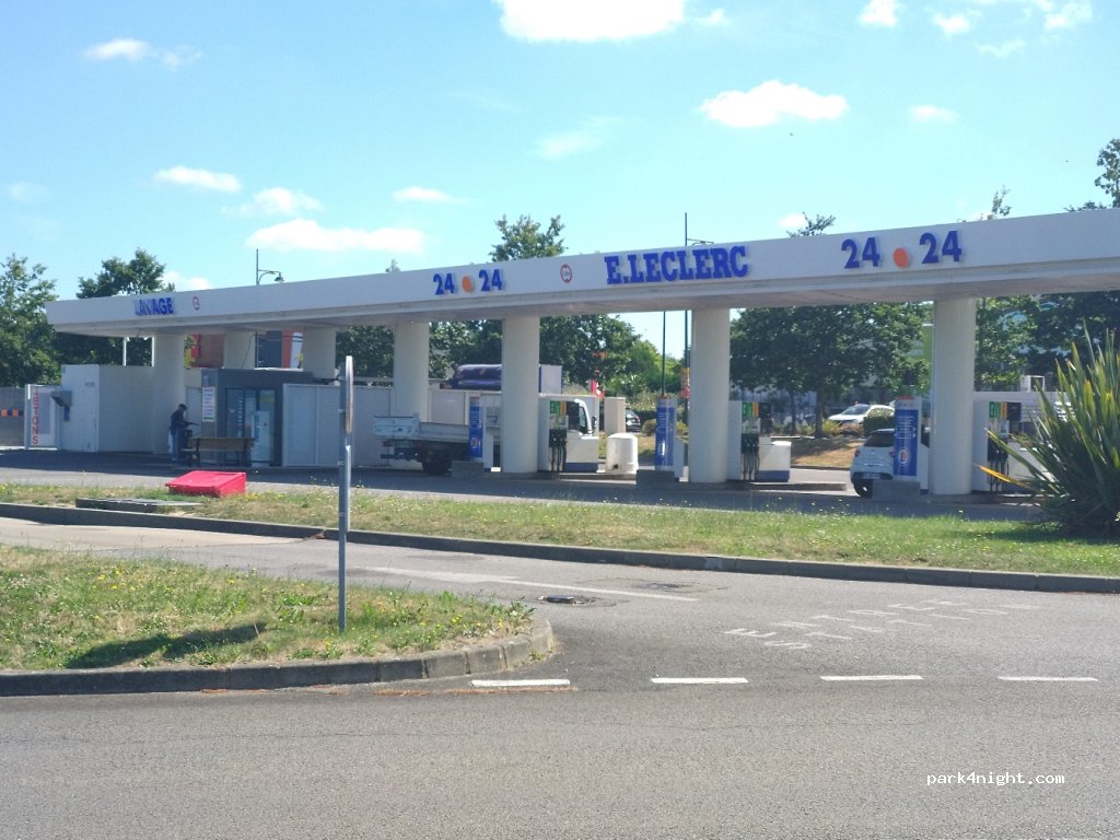 (44210) Pornic - 3 Rue du Traité de Maastricht — foto 3