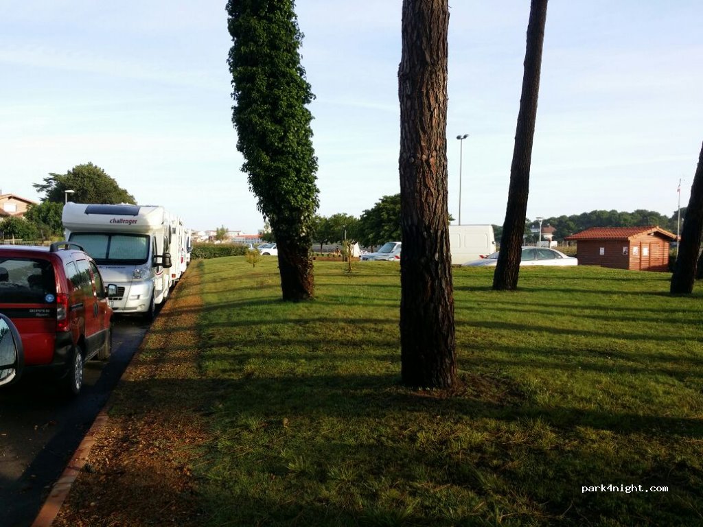(40200) Mimizan - 1B Avenue du Courant — foto