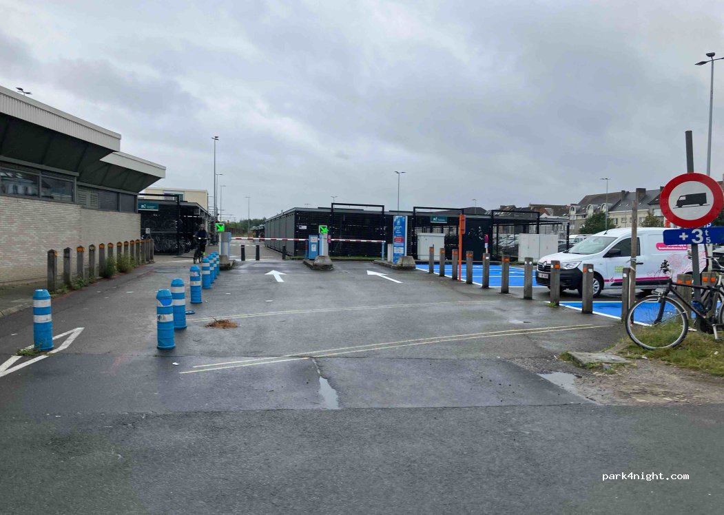 (9000) Gent - 10z Oktrooiplein — foto 3