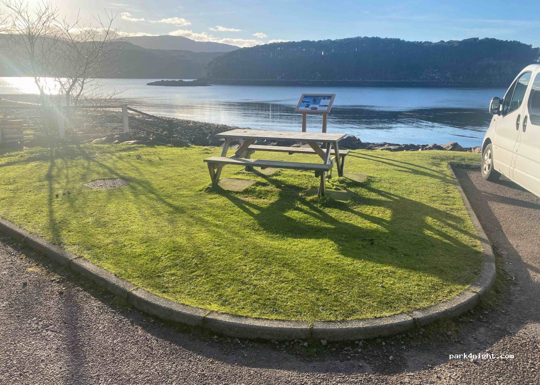 (IV54 8XW) Shieldaig - 2 Mary Street — foto
