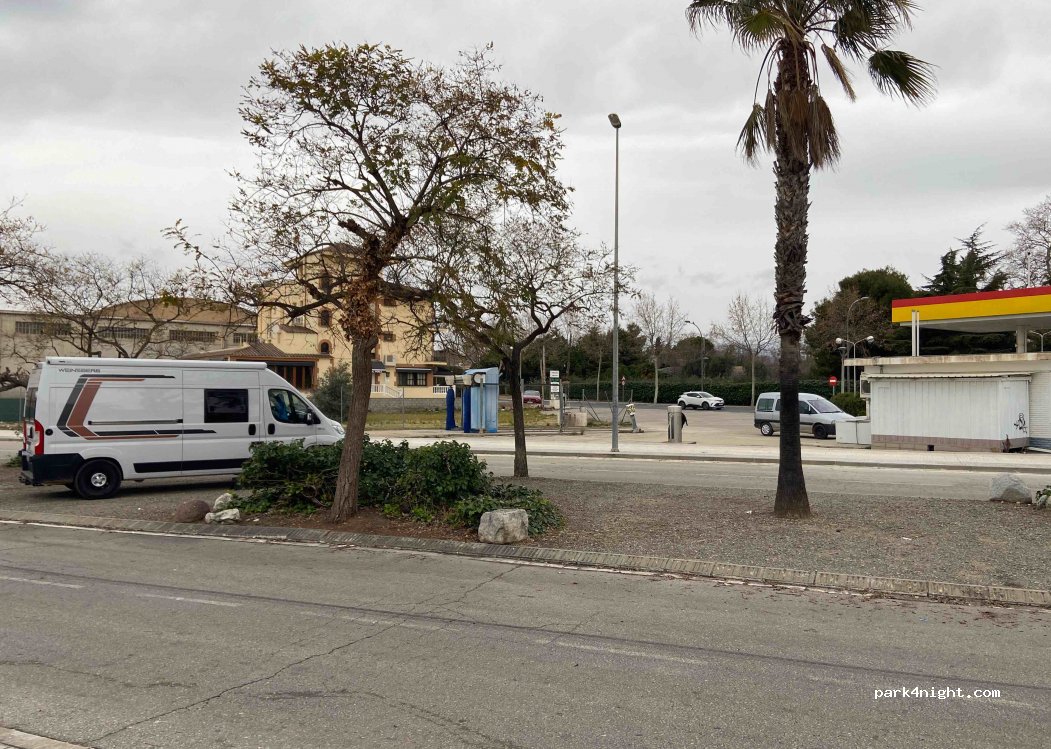 (43330) Riudoms - 15 Passeig Germans Nebot — foto 2