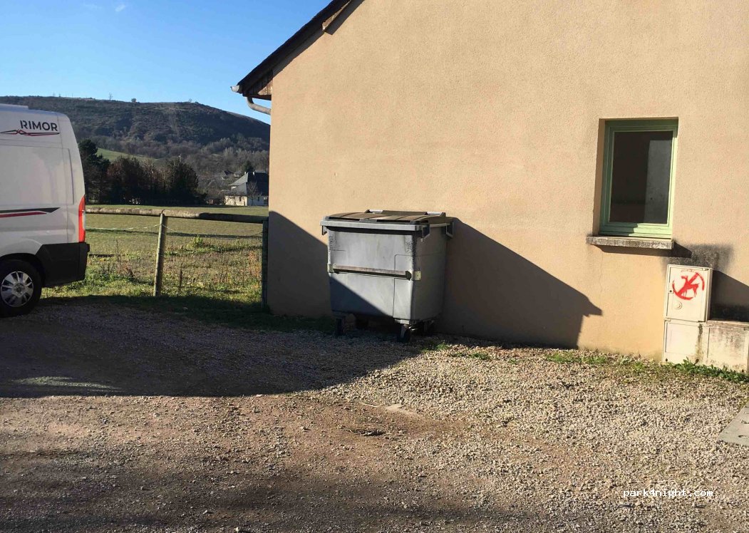 (12330) Valady - 19 Coumbarse — foto 3