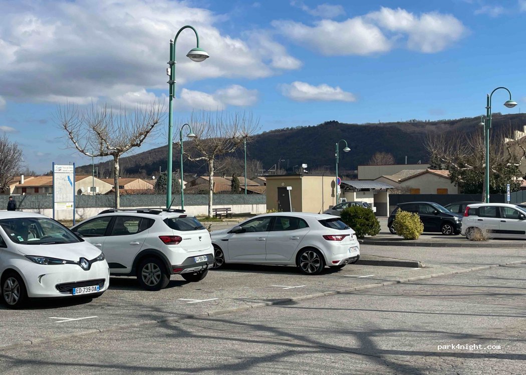 (07370) Sarras - 6 Rue du Champ de l'Homme — foto