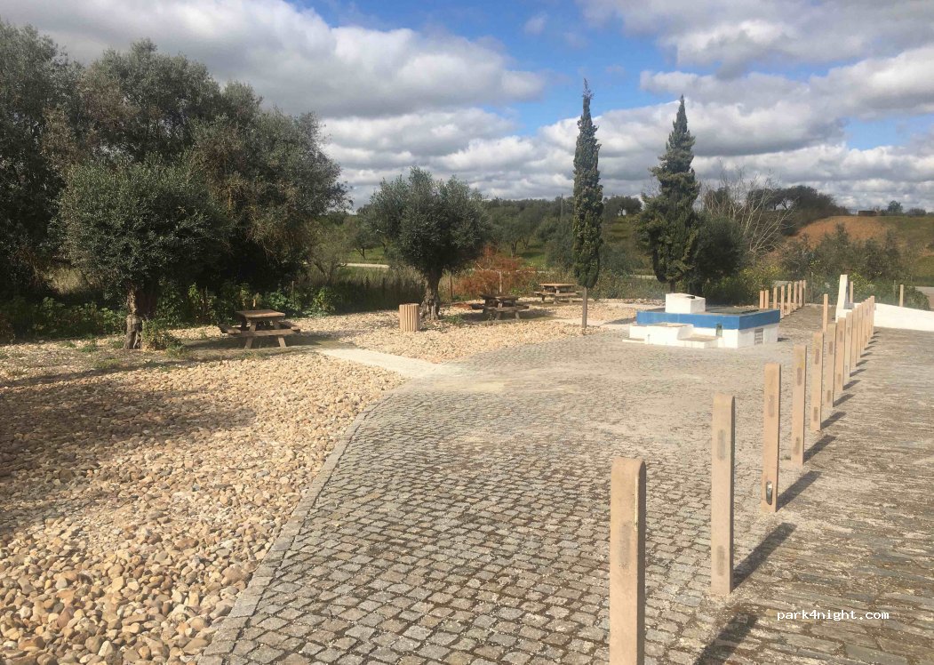 Parque de merendas de Juromenha — foto 2
