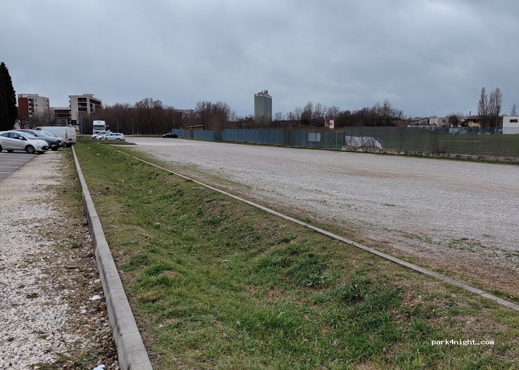 (25124) Brescia - 57 Via Vittorio Gatti — foto