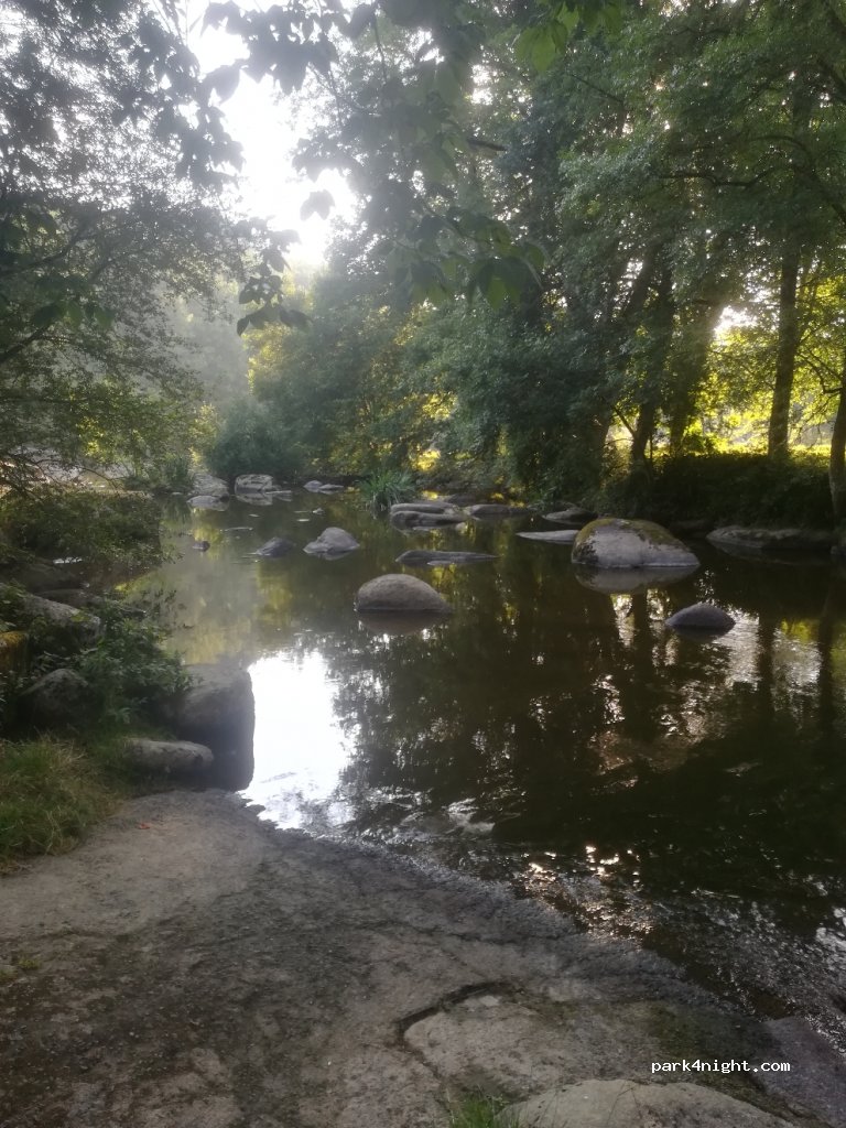 (85290) Saint-Laurent-sur-Sèvre - La Barbinière — foto 2