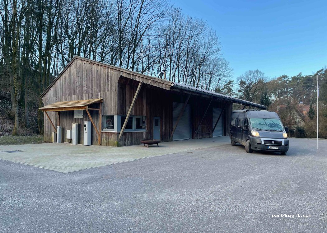 Wohnmobilstellplatz Bielefeld Spiegelsberge — foto