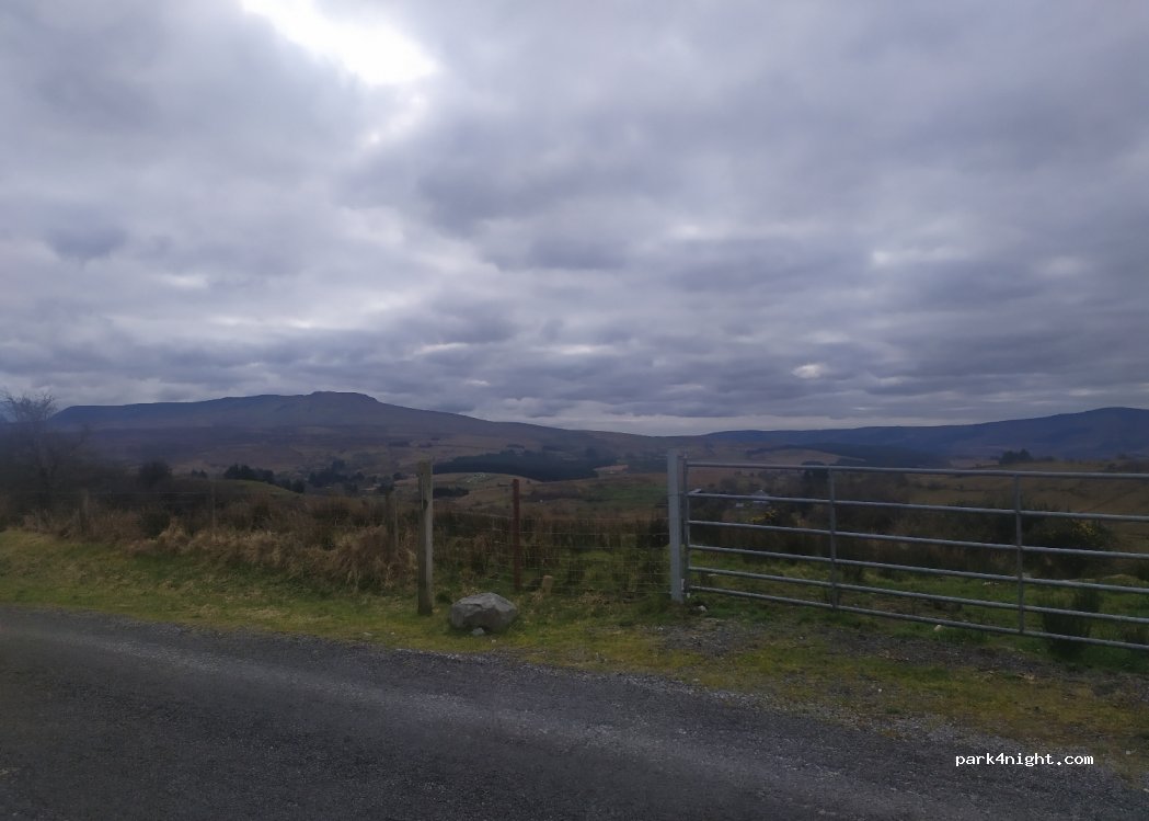 (F91 C6W6) Moneygashel - Unnamed Road — foto 2
