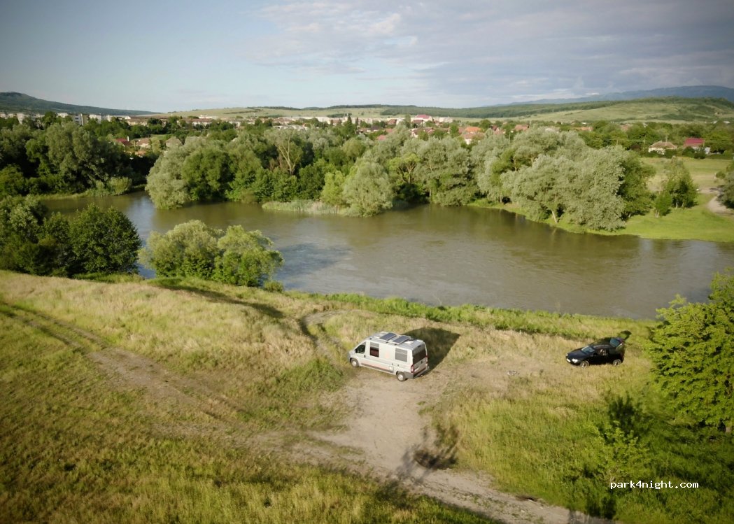 (335311) Streisângeorgiu - Unnamed road — foto 4