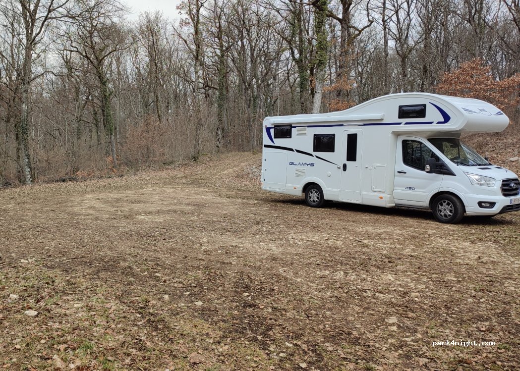 (52160) Bay-sur-Aube - — foto