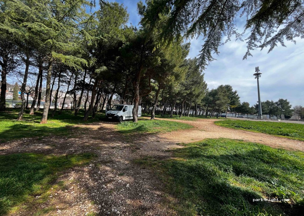 (71013) San Giovanni Rotondo - Viale Cimitero — foto