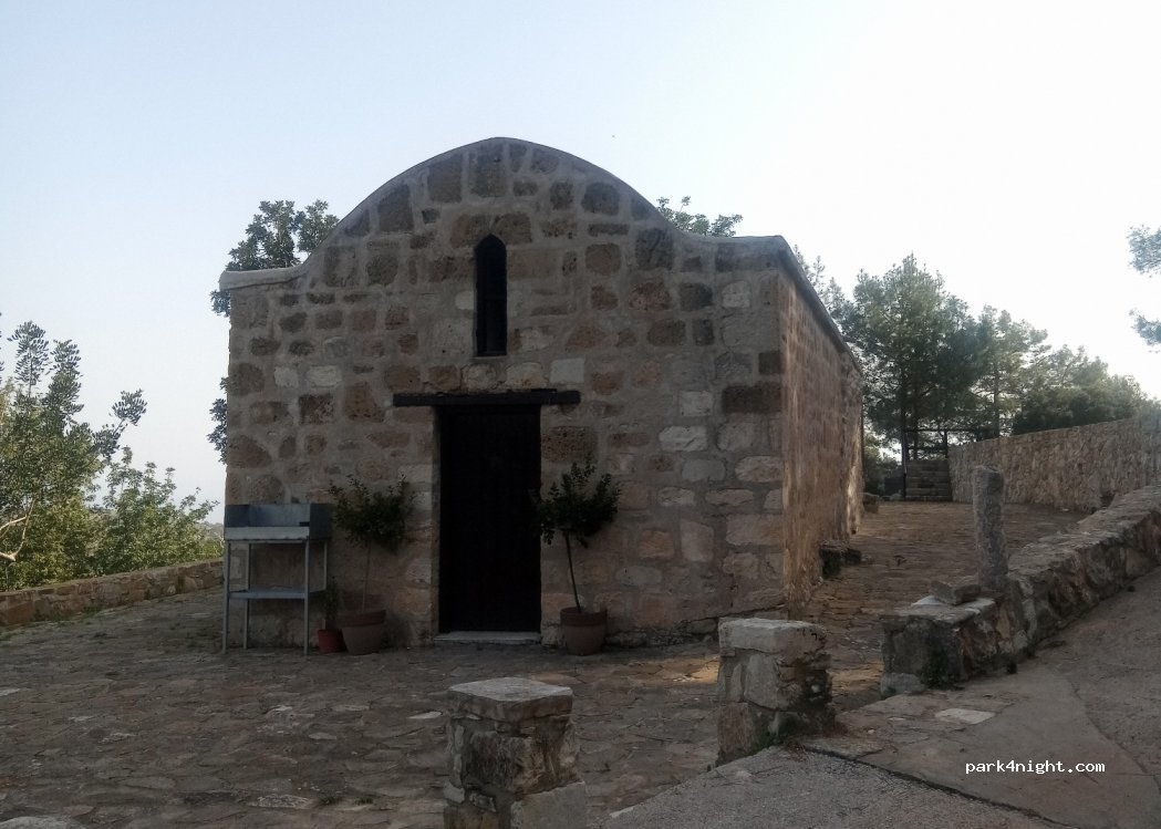 (8852) Neo Chorio - Unnamed Road — foto