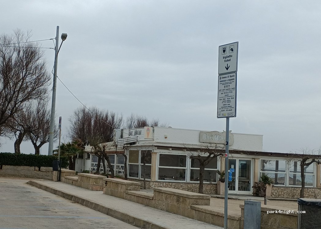 (73059) Lido Marini - 8 Lungomare F. Rubichi — foto 3