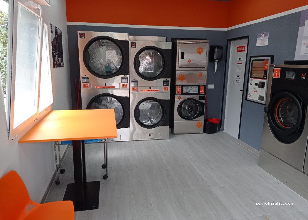 (28600) Navalcarnero - 11 Calle de los Charcones — foto 3
