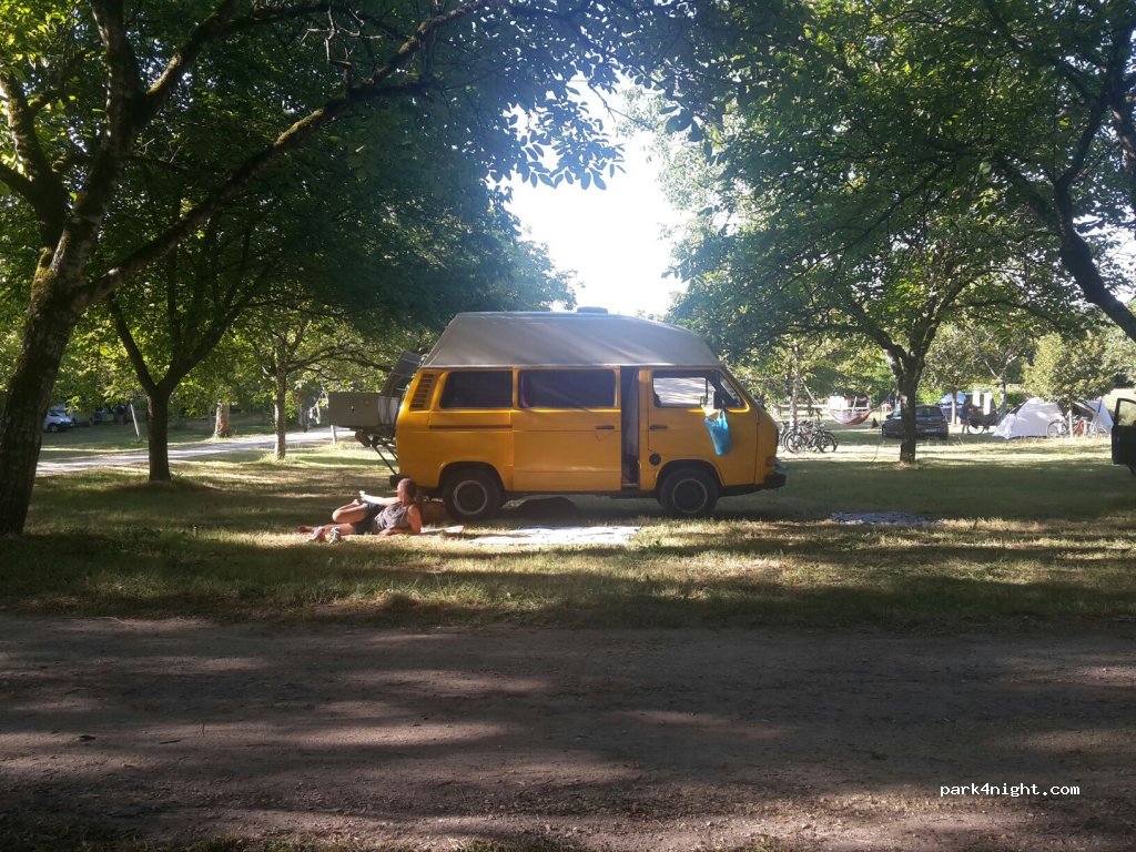 Camping à la Ferme Fournet — foto