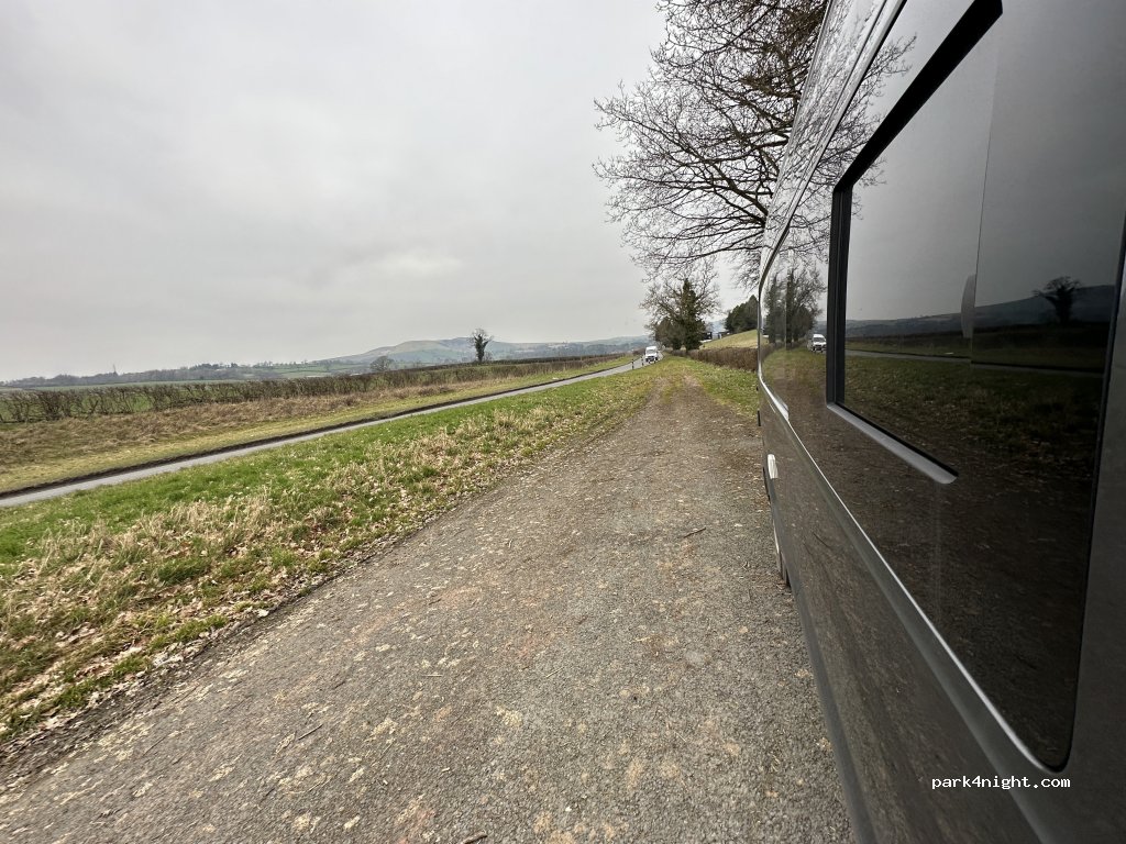 (LD6 5NY) Rhayader - A44 — foto